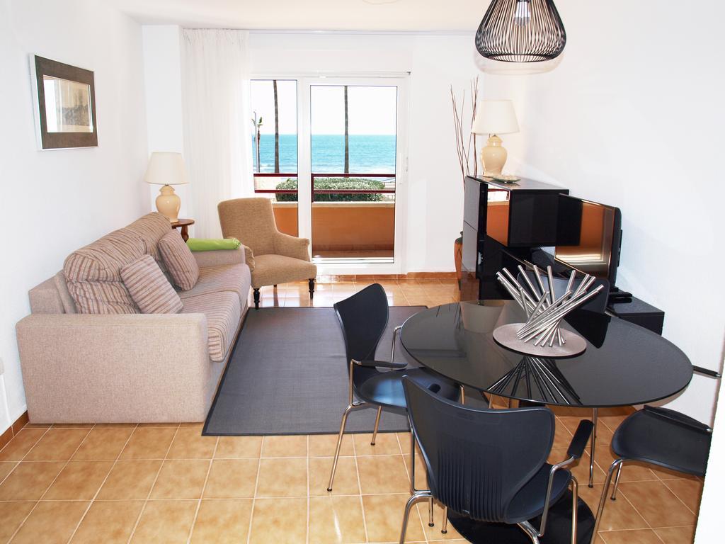 Apartup La Concha Beachfront I Оропеса-дель-Мар Номер фото